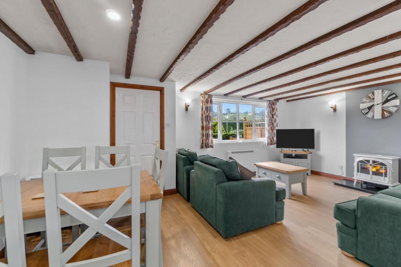 סולטאש Crylla Valley Cottages - Access To Pool, Gym, Spa And More מראה חיצוני תמונה