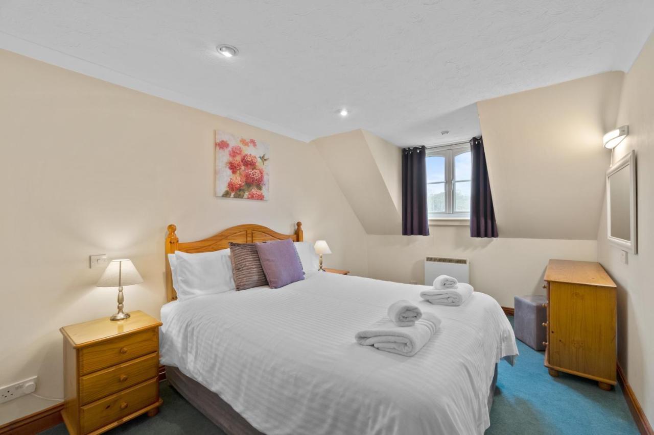 סולטאש Crylla Valley Cottages - Access To Pool, Gym, Spa And More מראה חיצוני תמונה